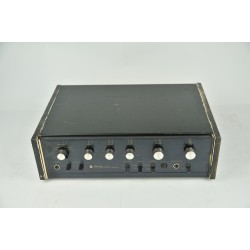  Sansui AU-505 amplifier